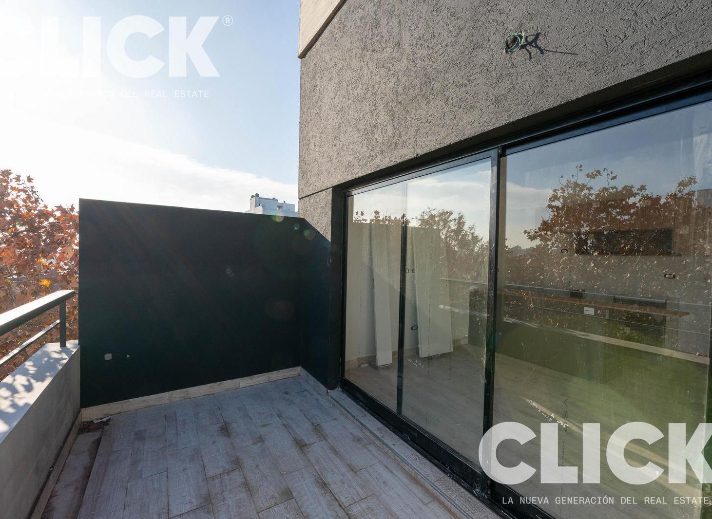Foto de VENTA - 2 AMBIENTES CON BALCÓN ATERRAZADO - IDEAL INVERSOR - ENTREGA, imagen 1