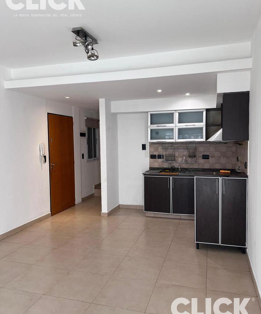 Foto de ALQUILER - PH 4 AMBIENTES SIN EXPENSAS - VILLA URQUIZA, imagen 3