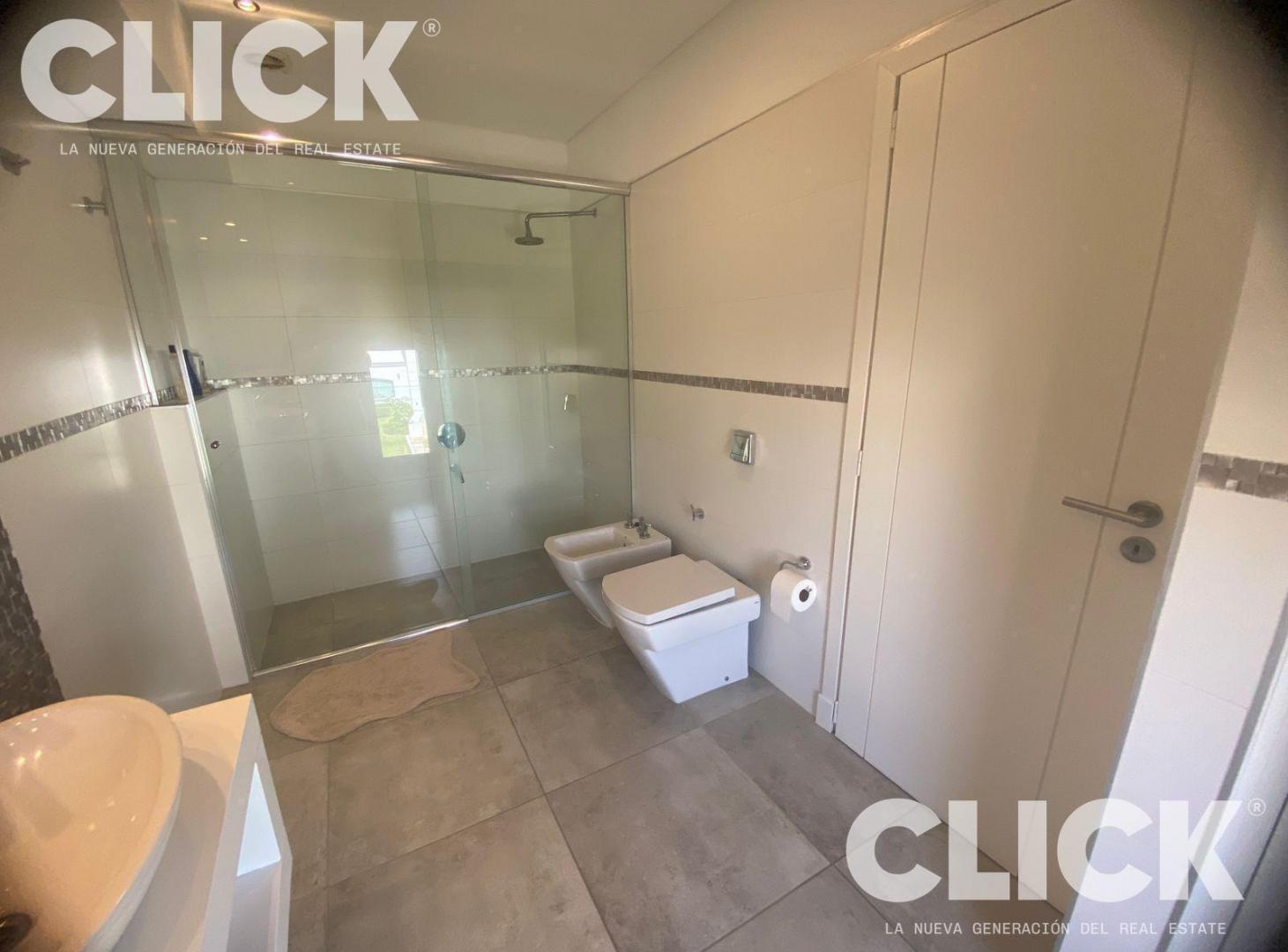 Foto de Casa 8 ambientes en venta en Saint Thomas Oeste doble lote, imagen 5