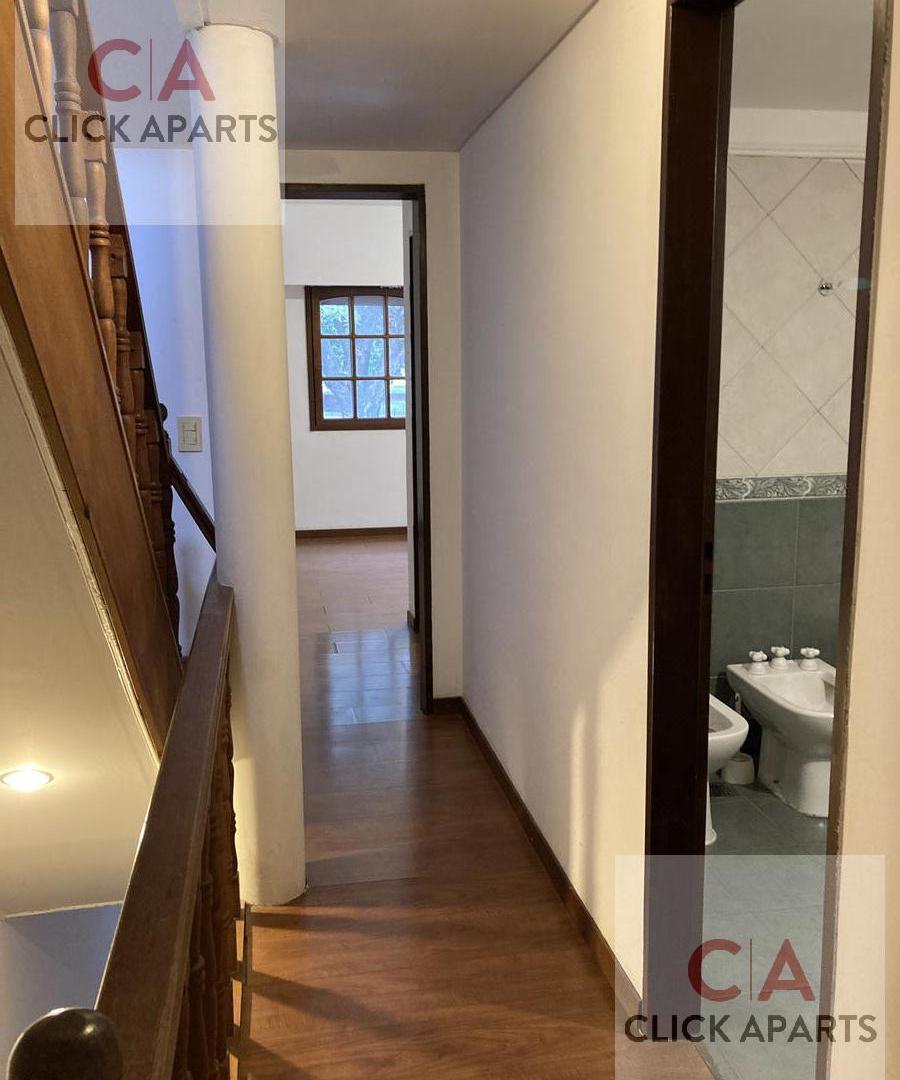Foto de Alquiler- Casa en duplex de 3 pisos con patio y cochera - Saavedra, imagen 5