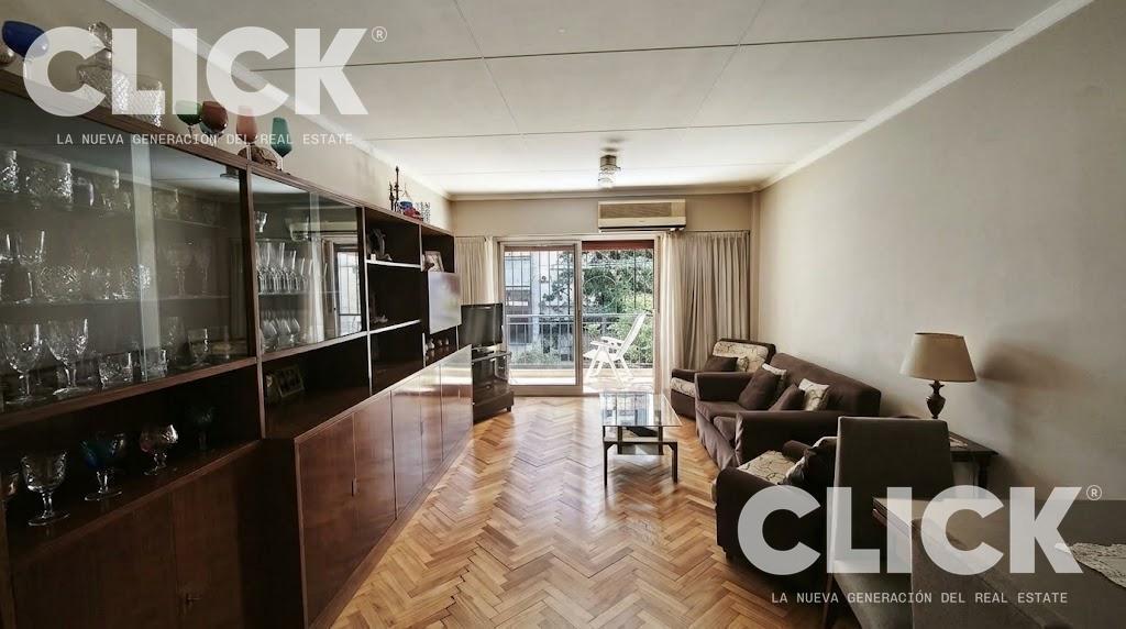 Foto de Venta - 4 ambientes dependencia, cochera fija y baulera - Belgrano, imagen 1