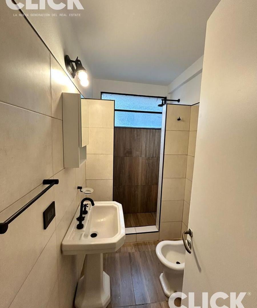 Foto de Departamento en alquiler 2 ambientes todo externo en esquina, imagen 4