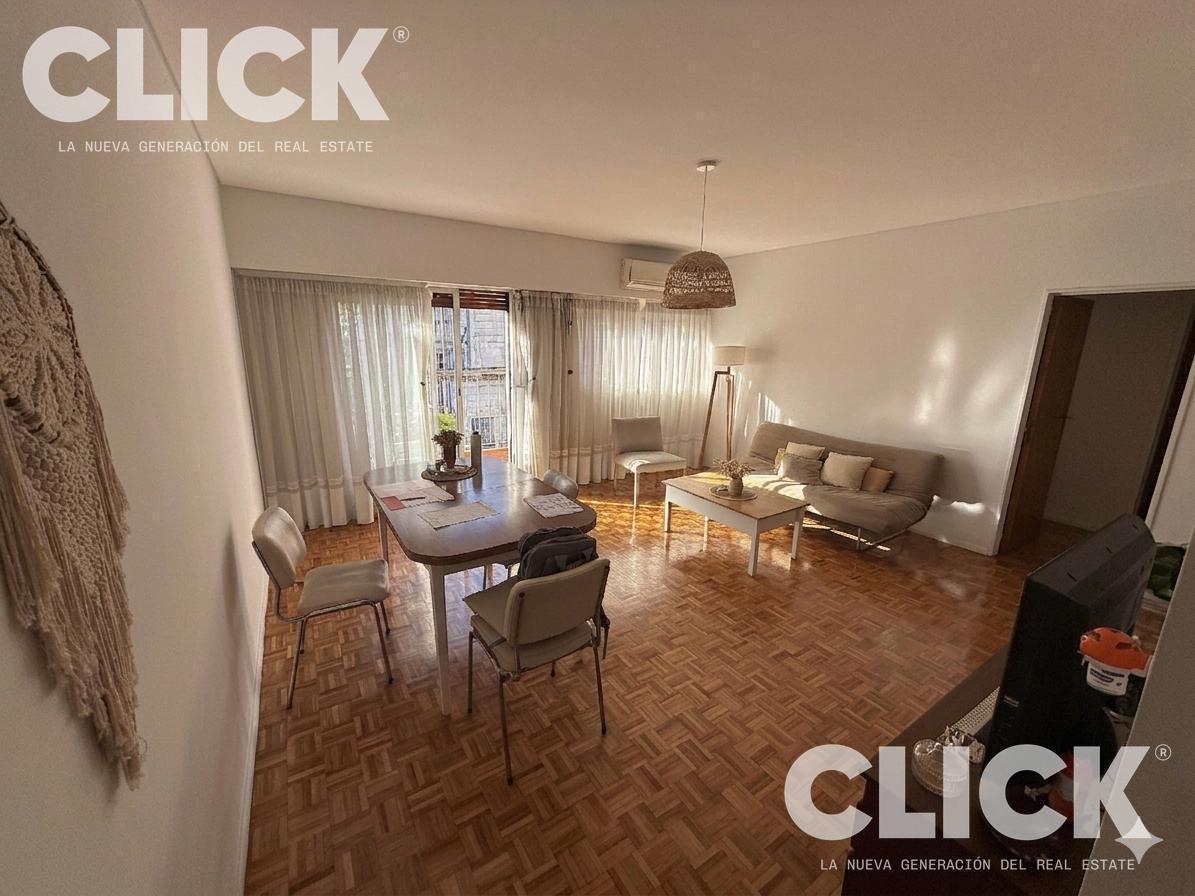 Foto de VENTA 4 AMBIENTES CON BALCON CORRIDO - MUY LUMINOSO - BALVANERA, imagen 3