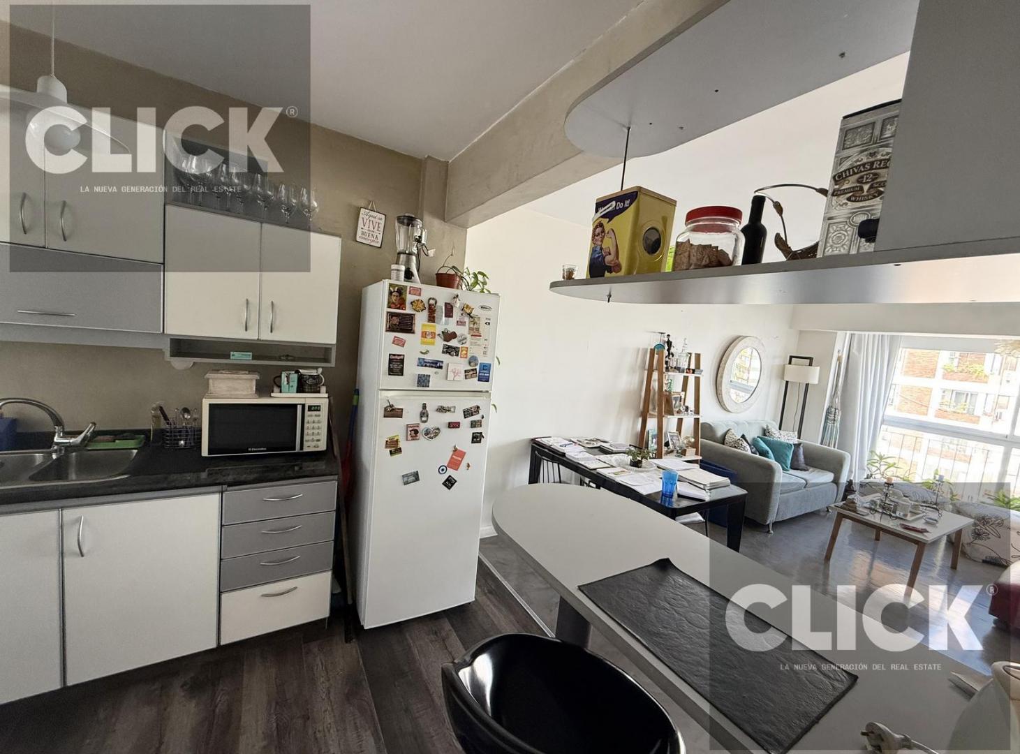 Foto de Venta - 3 ambientes con balcón - Frente al Parque Centenario - Villa, imagen 3