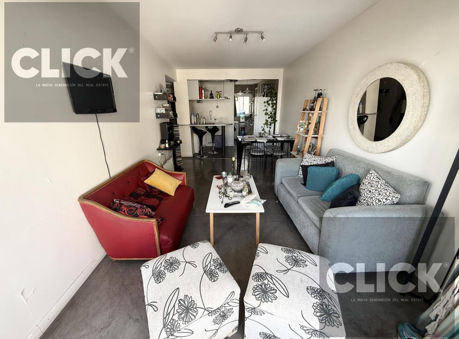 Foto de Venta - 3 ambientes con balcón - Frente al Parque Centenario - Villa, imagen 1
