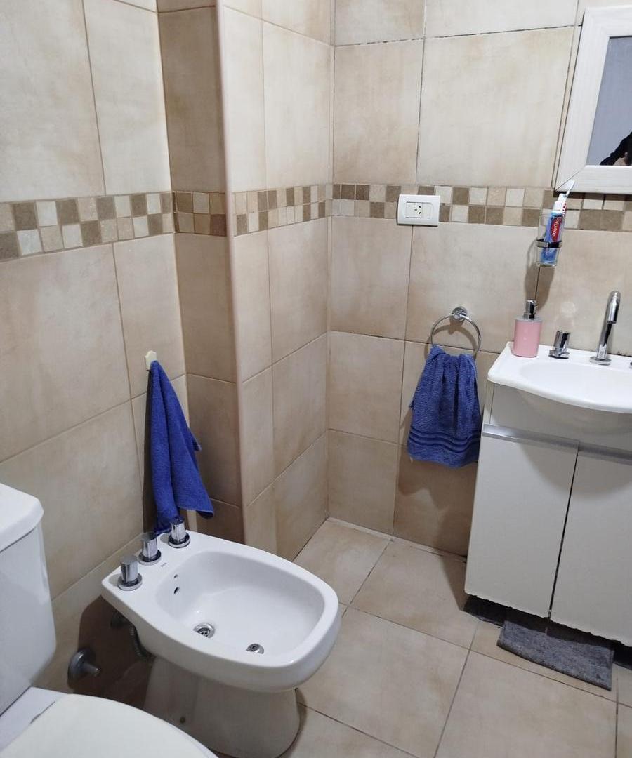 Foto de VENTA AMPLIO Y LUMINOSO DEPARTAMETNO UN DORMITORIO, imagen 2