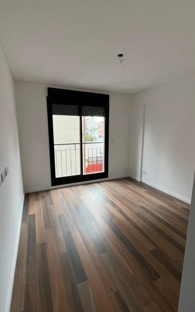 VENTA EXCLUSIVO DEPARTAMETNO A ESTRENAR 3 DORMITORIOS, COCHERA, FRENTE A PARQUE INDEPENDENCIA 3