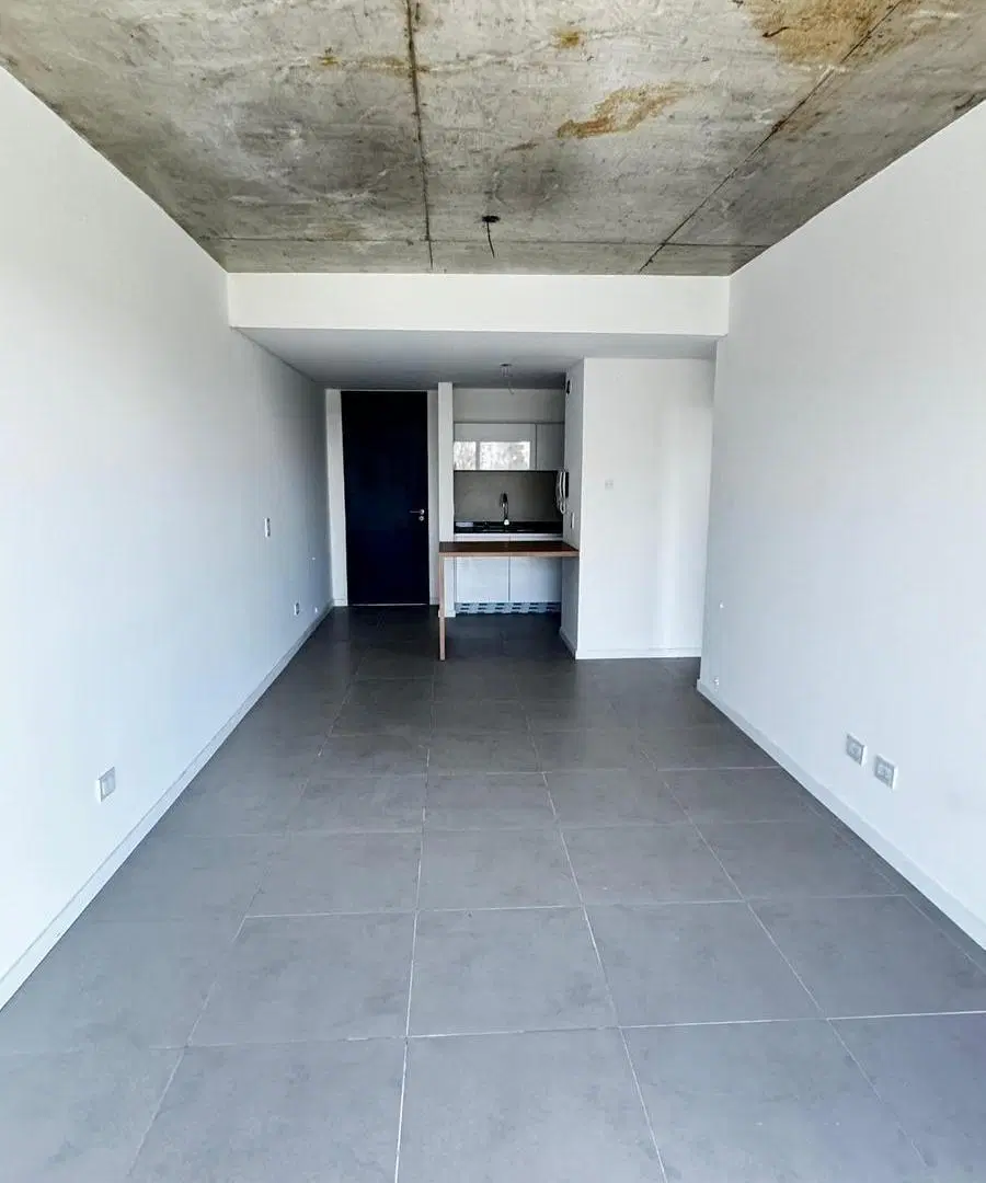 VENTA DEPARTAMENTO DOS DORMITORIOS. CONDOMINIO 8 SAUCES. FUNES 3