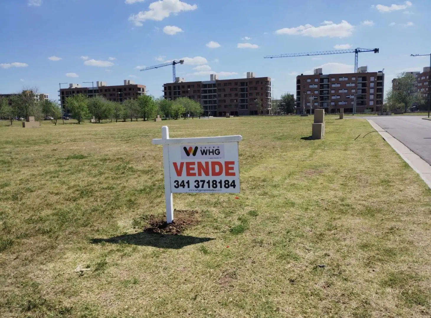 Venta Terrenos Barrio Los Pasos. Manzanas Abiertas. Zona Tierra Nueva. 4