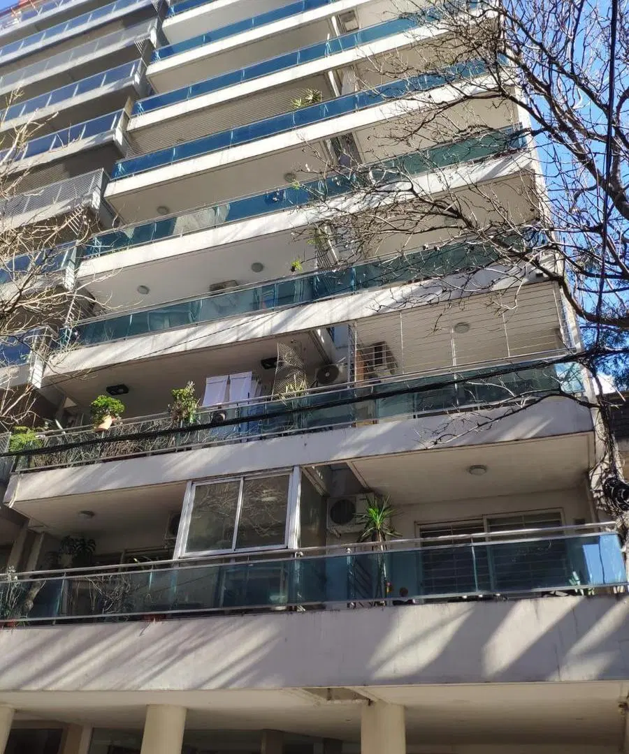 VENTA IMPECABLE DEPARTAMENTO 1 DORMITORIO. BROWN Y BV. OROÑO 4