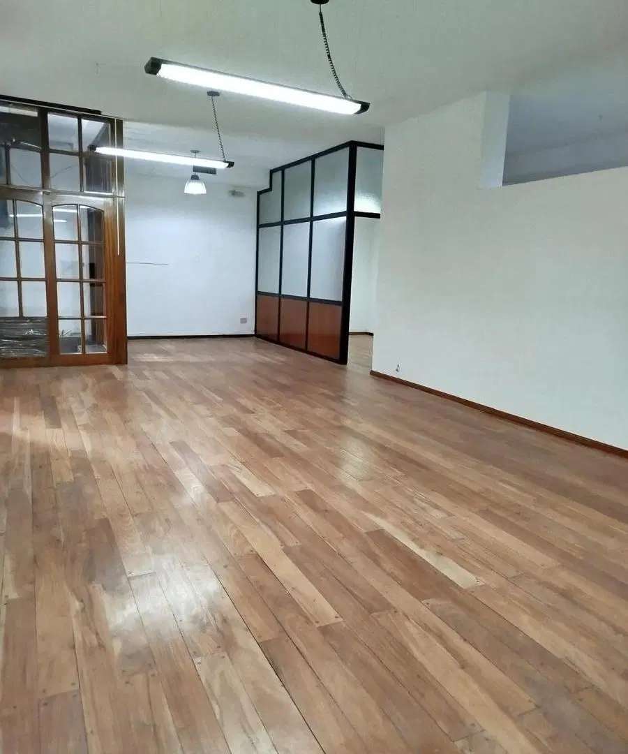 VENTA EXCLUSIVO Y AMPLIO LOCAL COMERCIAL Y OFICINAS 3