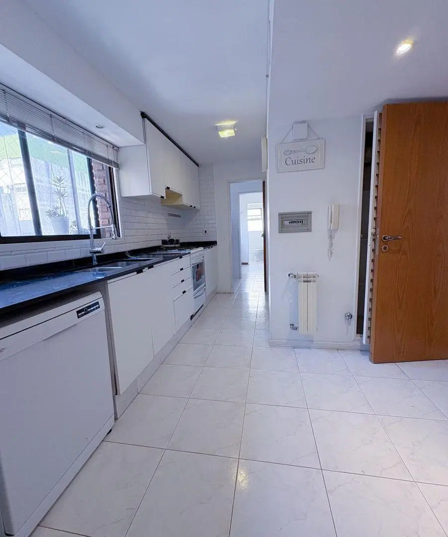 VENTA DEPARTAMENTO 3 DORMITORIOS. COCHERA DOBLE. ZONA MONUMENTO A LA BANDERA. 3