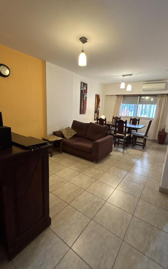 Foto de Venta Departamento 2 Dormitorios Planta Baja y Amplio Patio., imagen 2