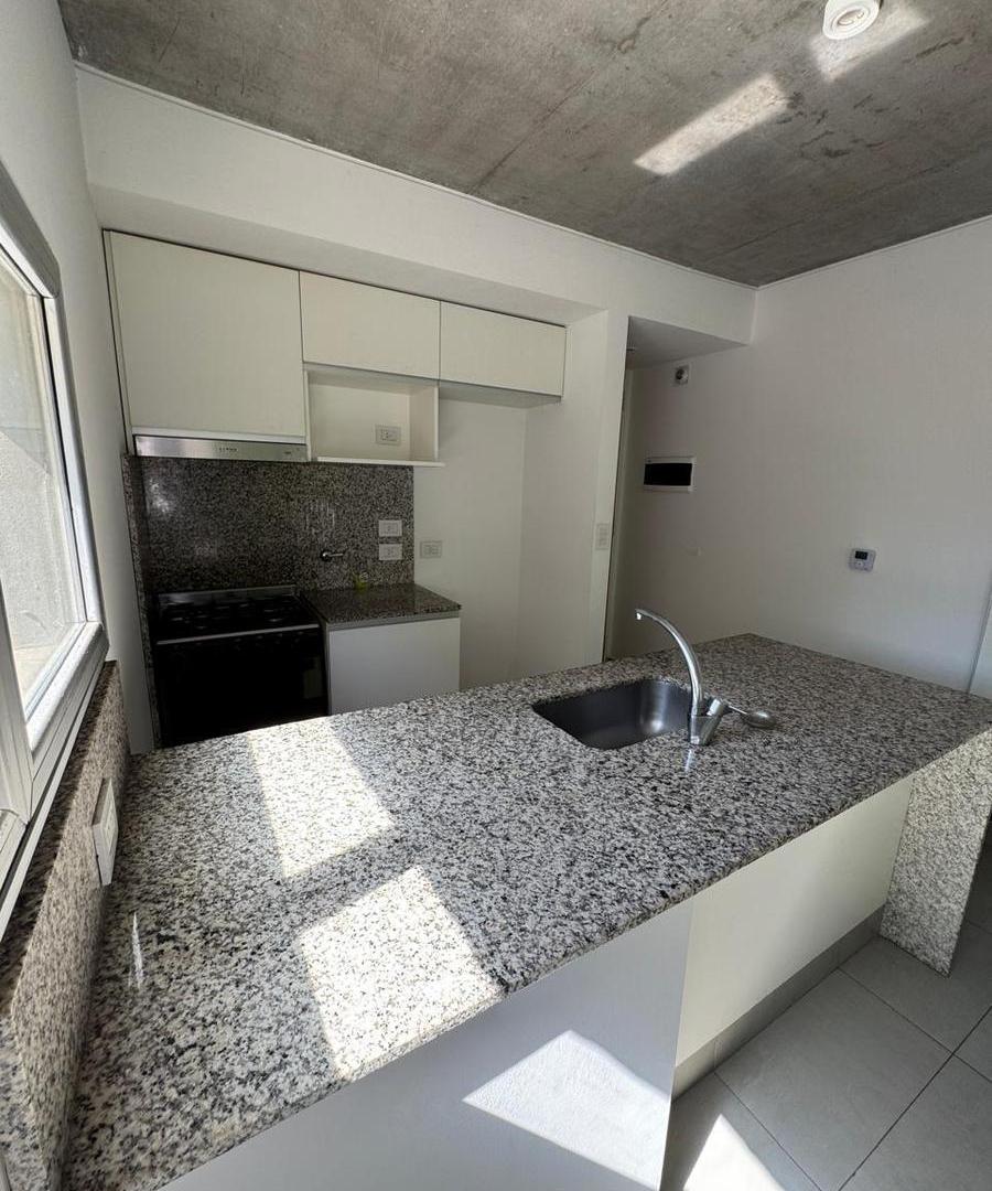 Foto de Alquiler Moderno Departamento Un Dormitorio. Amplio y Confortable, imagen 2