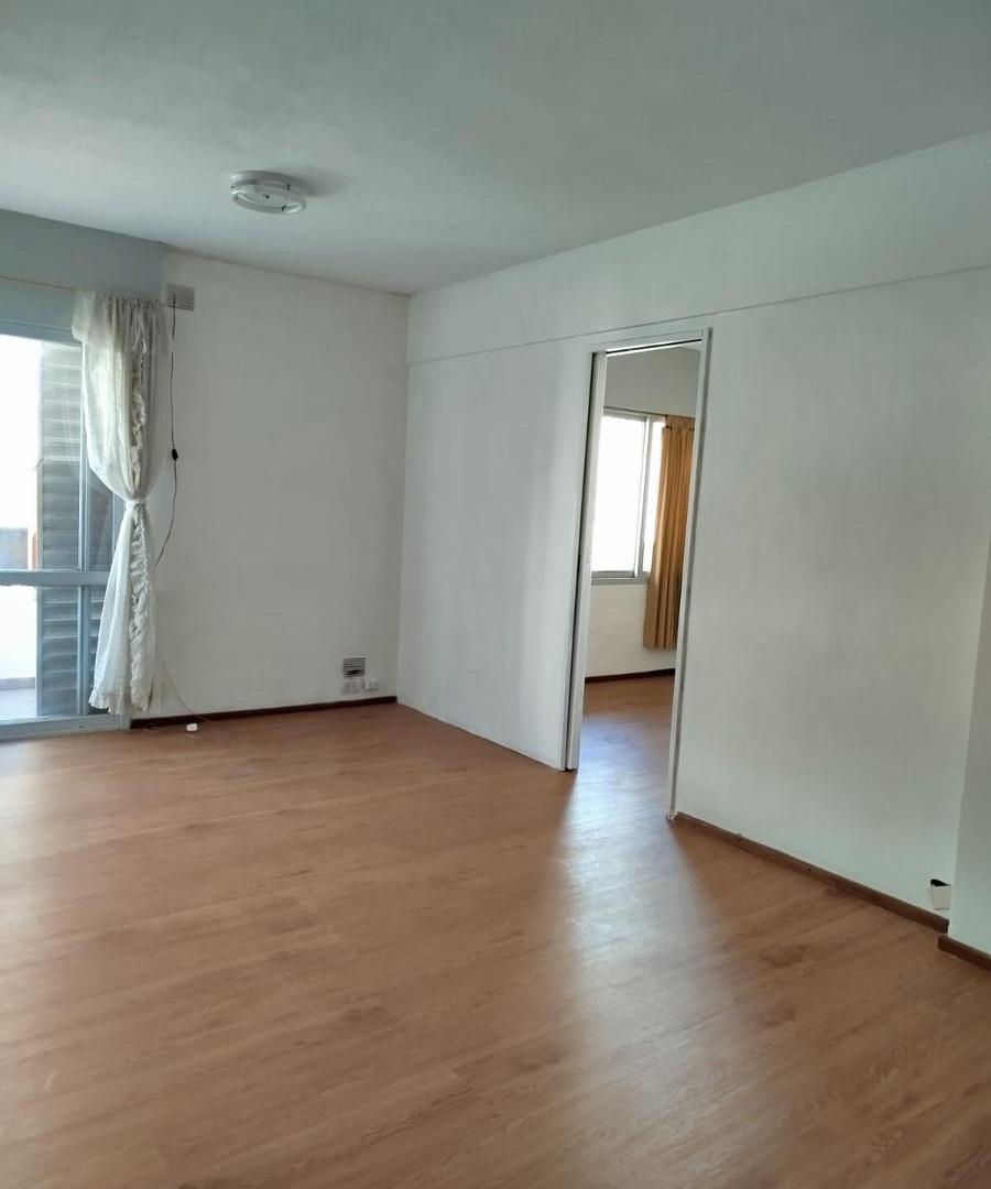 Foto de ALQUILER AMPLIO DEPARTAMENTO UN DORMITORIO. EXCELENTE UBICACIÓN, imagen 3