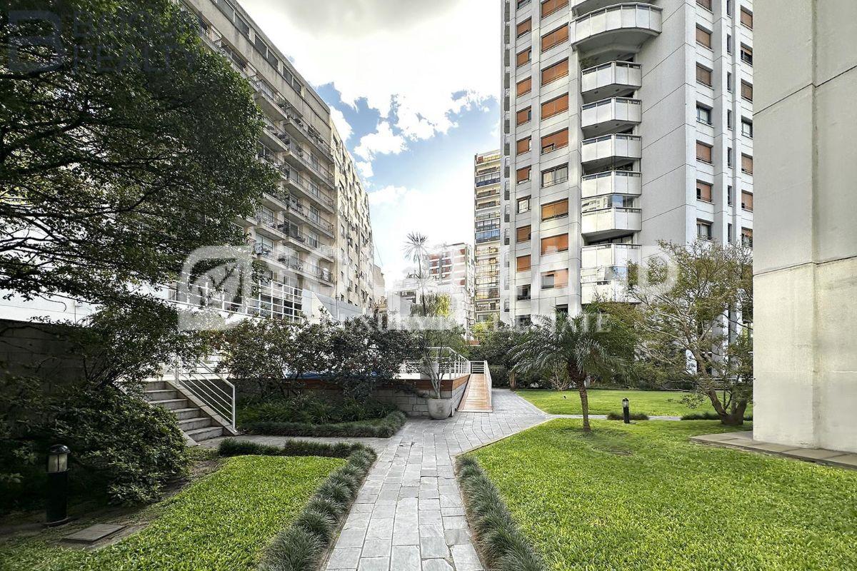 Foto de Espectacular piso muy alto con vistas panorámicas al rio en las Torres Alto Palermo, imagen 4