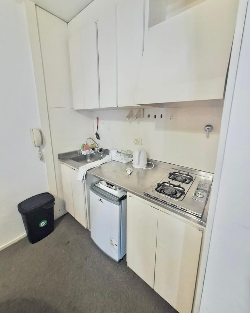 Foto de Alquiler Departamento 2 Amb Esmeralda 1066 Centro, imagen 4