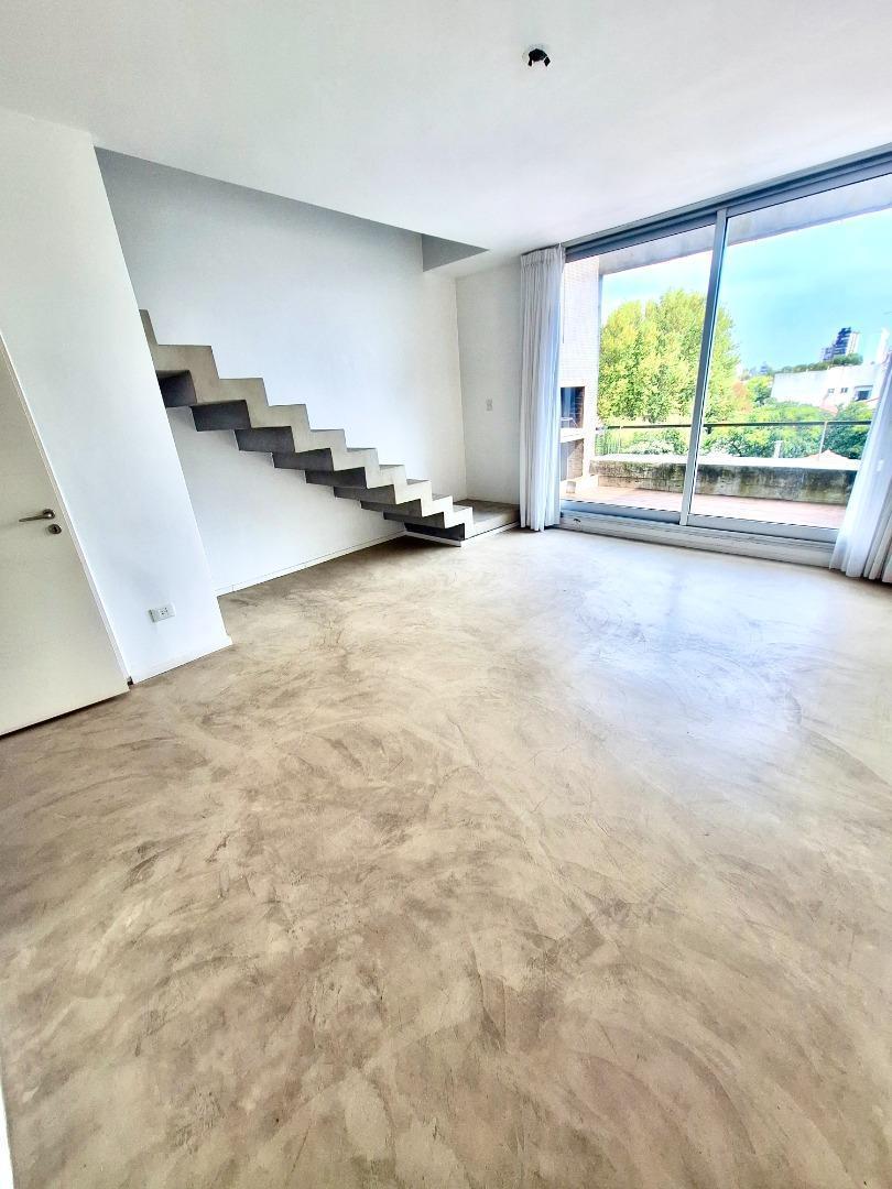 Foto de Venta Departamento Duplex 2 Amb. c/Balcón+cochera La Lucila, imagen 2