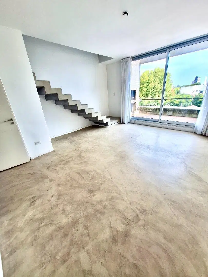Venta Departamento Duplex 2 Amb. c/Balcón+cochera La Lucila 2