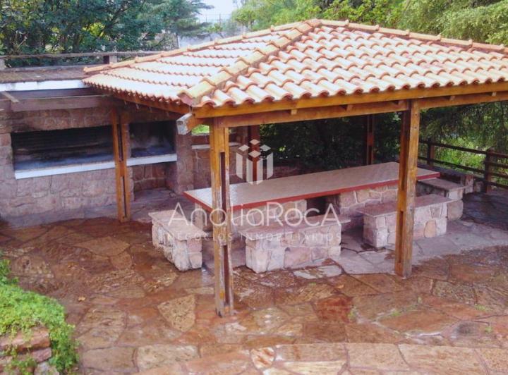 Casa Amplia Alquiler  Temporario en Siquiman 5
