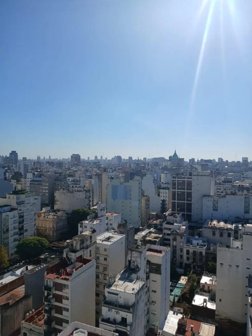 EXCELENTE MONOAMBIENTE - MUY LUMINOSO 2