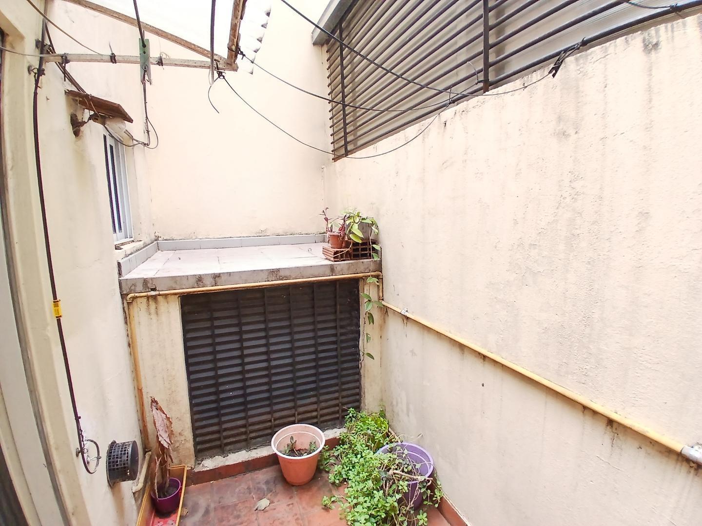 Foto de EXCELENTE DEPTO. PATIO-COCINA INDEP.- BAJAS EXPENSAS, imagen 1