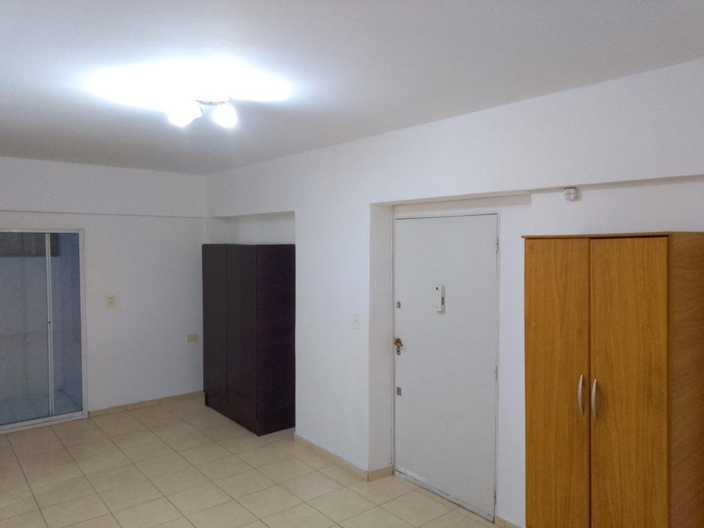 Foto de EXCELENTE MONOAMBIENTE - MUY LUMINOSO, imagen 5