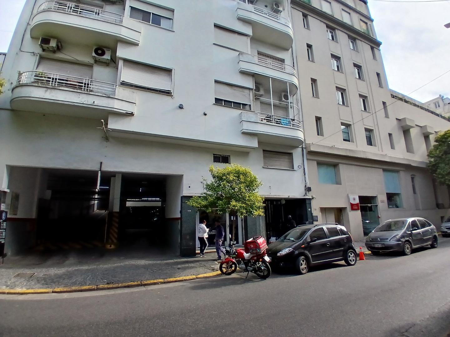 Foto de EXCELENTE LOCAL AL FRENTE CON DEPARTAMENTO AMPLIO-DOBLE INGR, imagen 4
