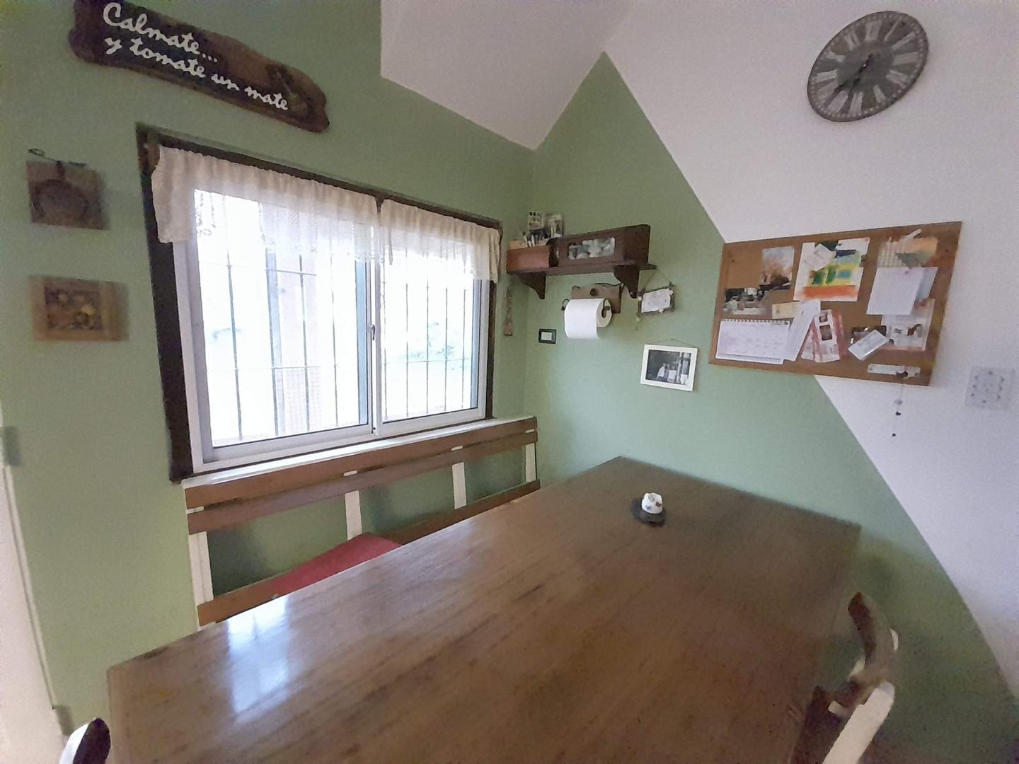 Foto de EXCELENTE CASA CON PATIO,TERRAZA,PARRILLA Y GARAGE., imagen 5