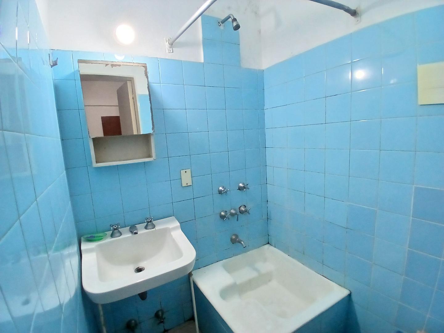 Foto de EXCELENTE DEPTO.ZONA UADE-FAVALORO-DTO. CENTRAL POLICIA, imagen 3