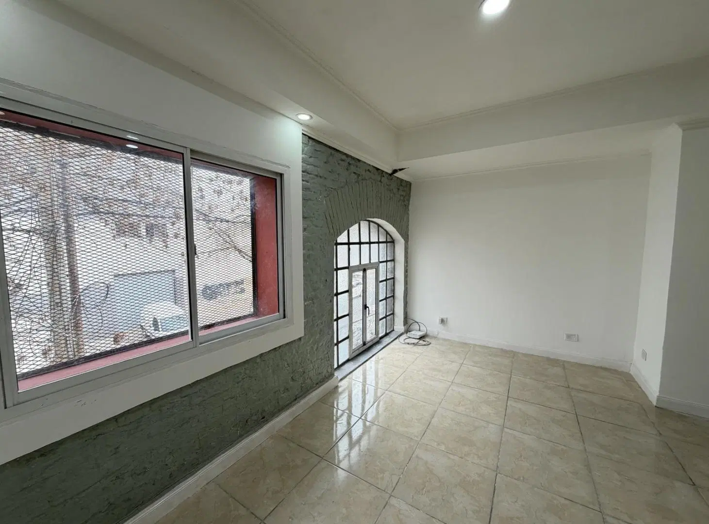 Departamento Monoambiente 28,5m2. Luminoso. Bajas Expensas. 2