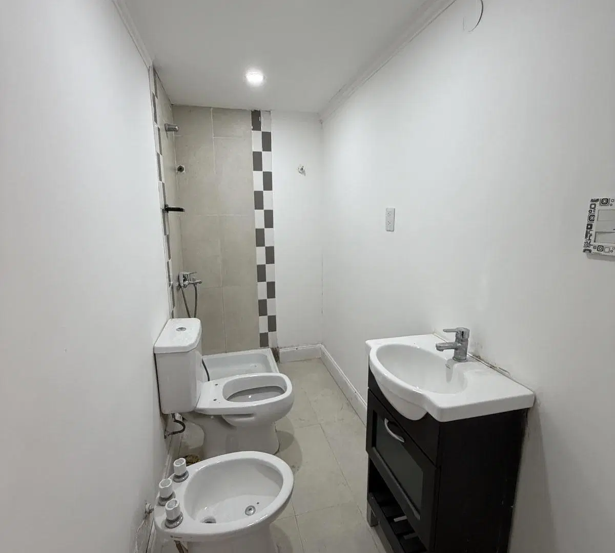 Departamento Monoambiente 28,5m2. Luminoso. Bajas Expensas. 5