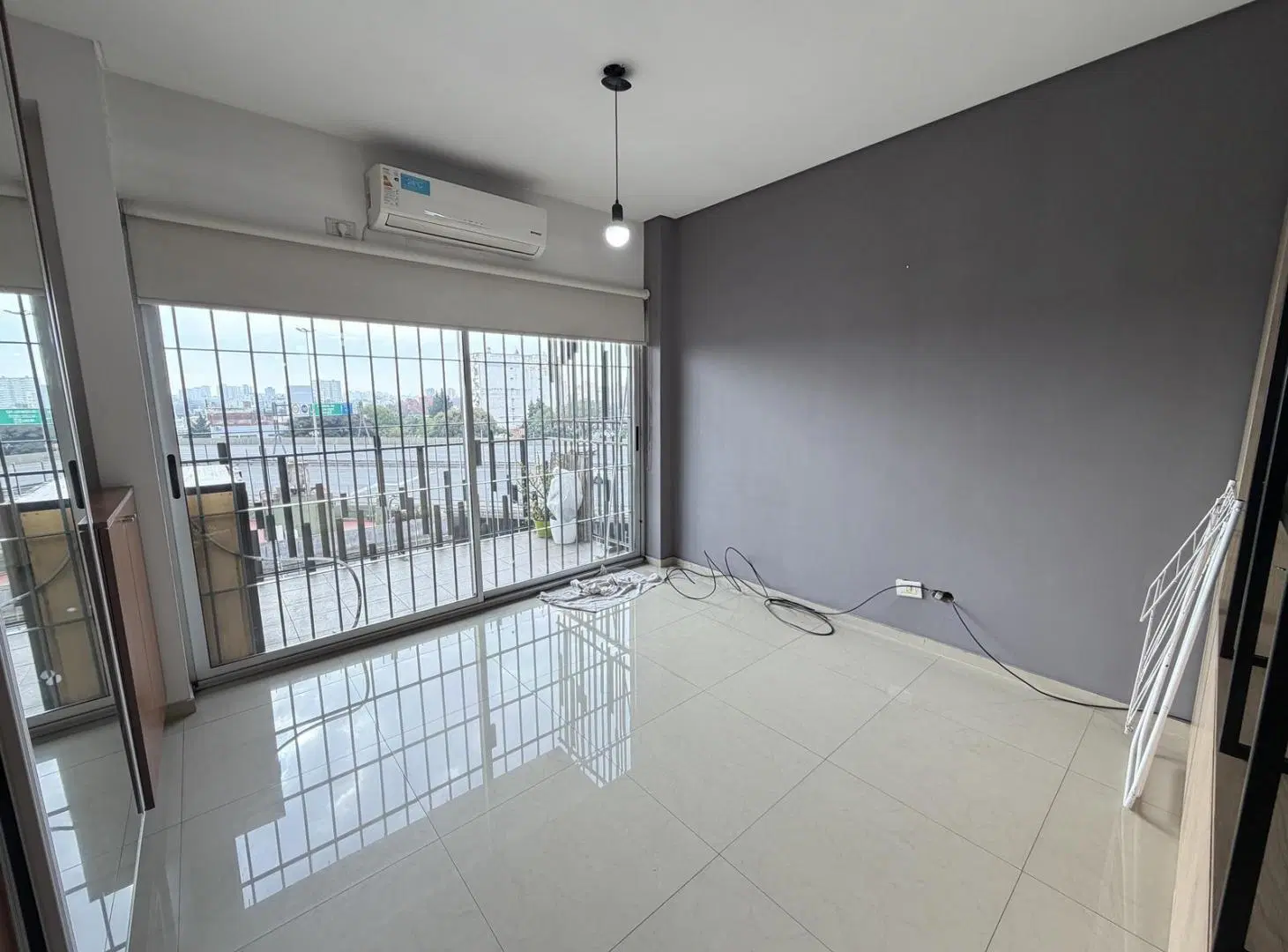 Departamento Monoambiente Amplio. 47m2. Muy Luminoso. C/ Amenities. 2