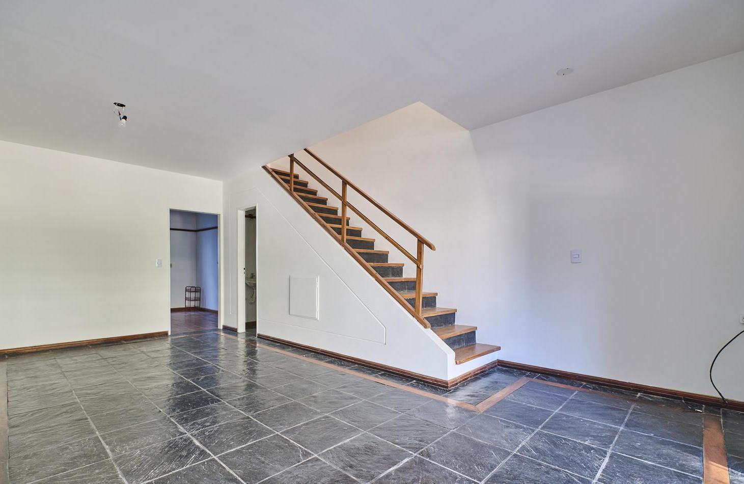 Foto de Trplex 4 AMB. Con Garage y Patio con parrilla. 160m2, imagen 4