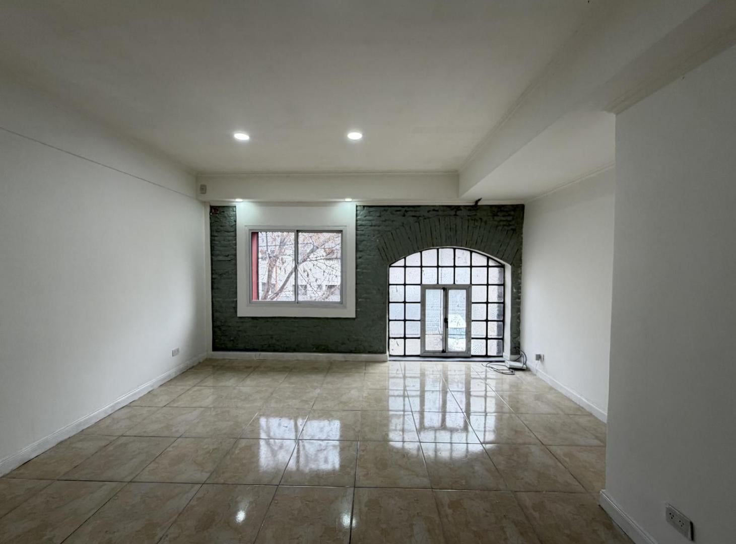 Foto de Departamento Monoambiente 28,5m2. Luminoso. Bajas Expensas., imagen 1