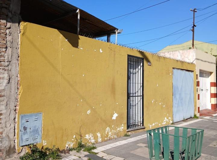 CASA 3 AMBIENTES EN VENTA - LANÚS OESTE 3
