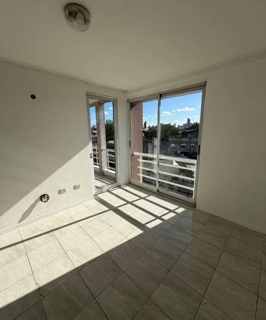 Departamento dos ambientes en Alquiler - Remedios de Escalada 4