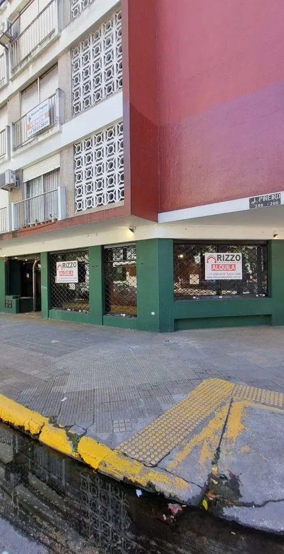 Local Comercial en Alquiler - Lanús 1