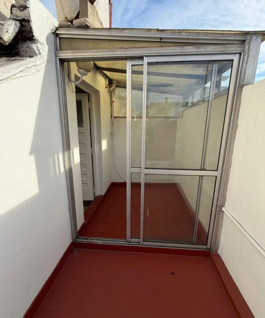 Departamento dos ambientes interno en planta baja - Lanús 1