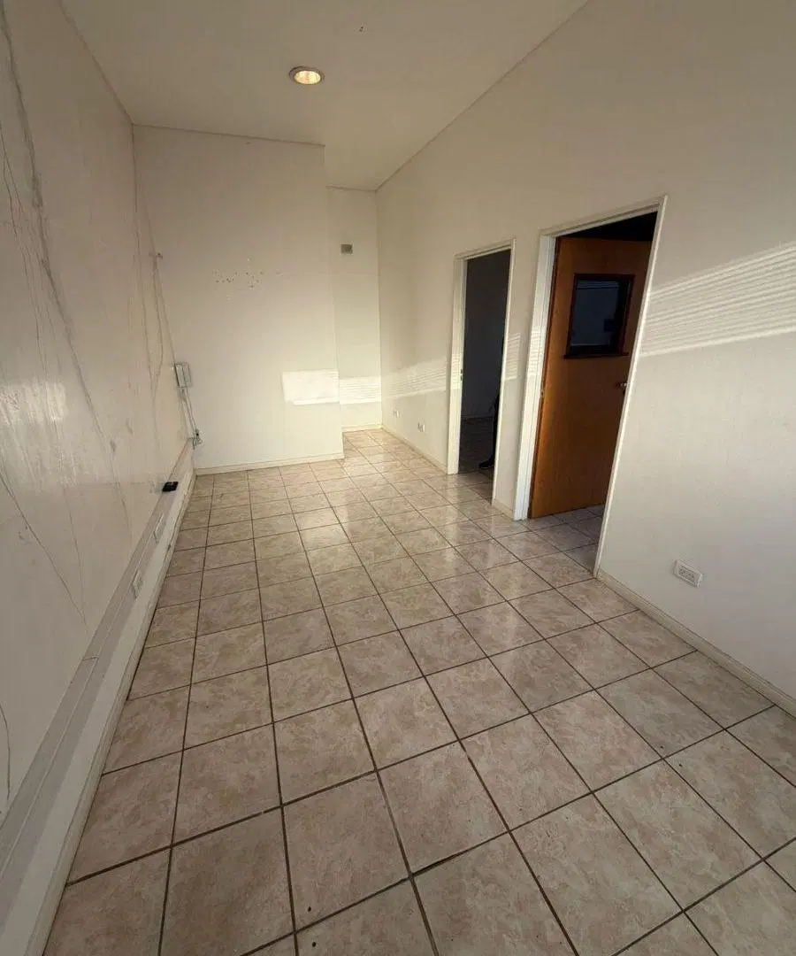 Local comercial en alquiler - Lanús Oeste 8