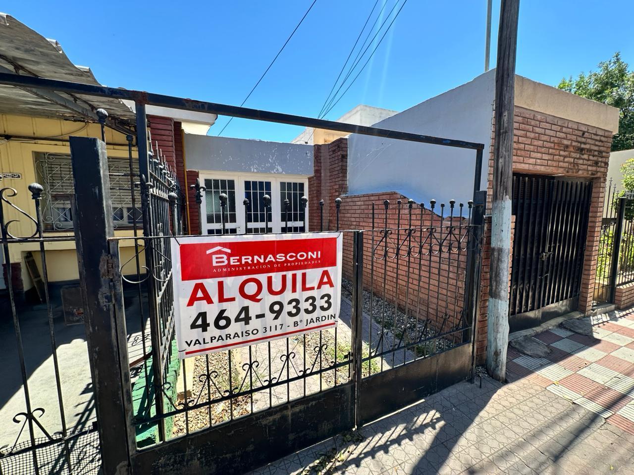 Foto de Departamento en ALQUILER PLANTA BAJA BARRIO RIVADAVIA, imagen 1