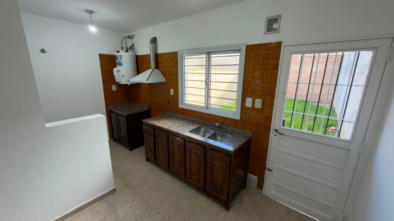Foto de Duplex en ALQUILER zona Empalme impecable, imagen 5