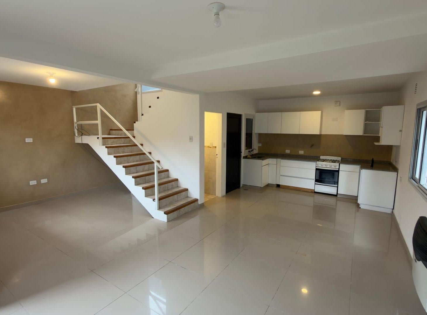 Foto de Duplex en Venta ZONA SUR - SAN FERNANDO, imagen 5