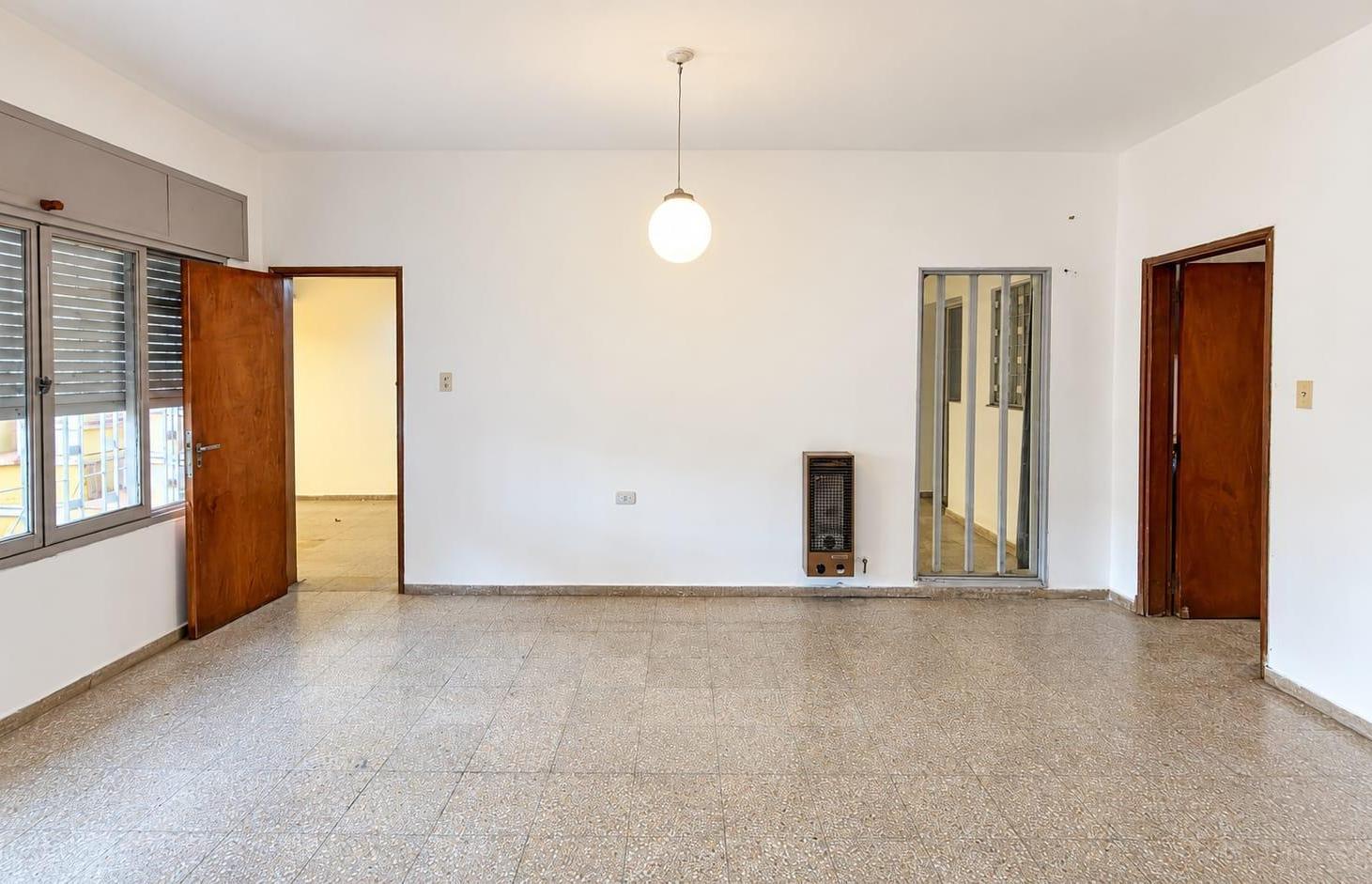 Foto de Casa en ALQUILER | Vivienda o comercial | 3 dormitorios | Barrio Rosedal, imagen 2