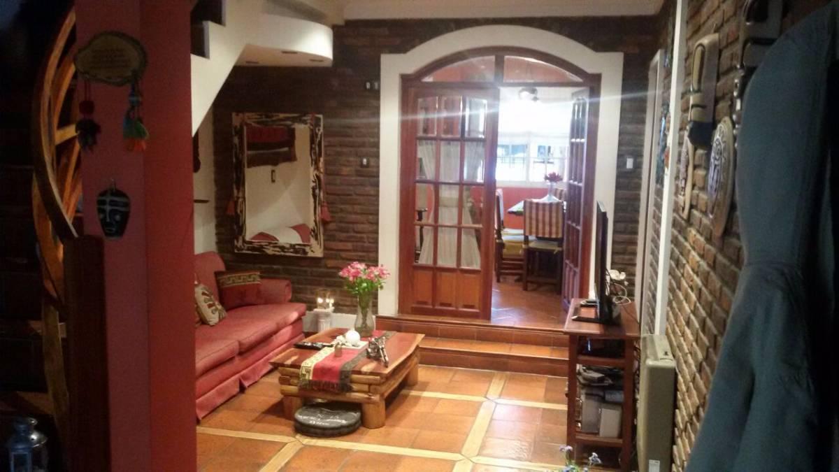 Foto de Alfonso XIII 1010 - Longchamps / IMPECABLE CHALET EN ZONA RESIDENCIAL, imagen 2