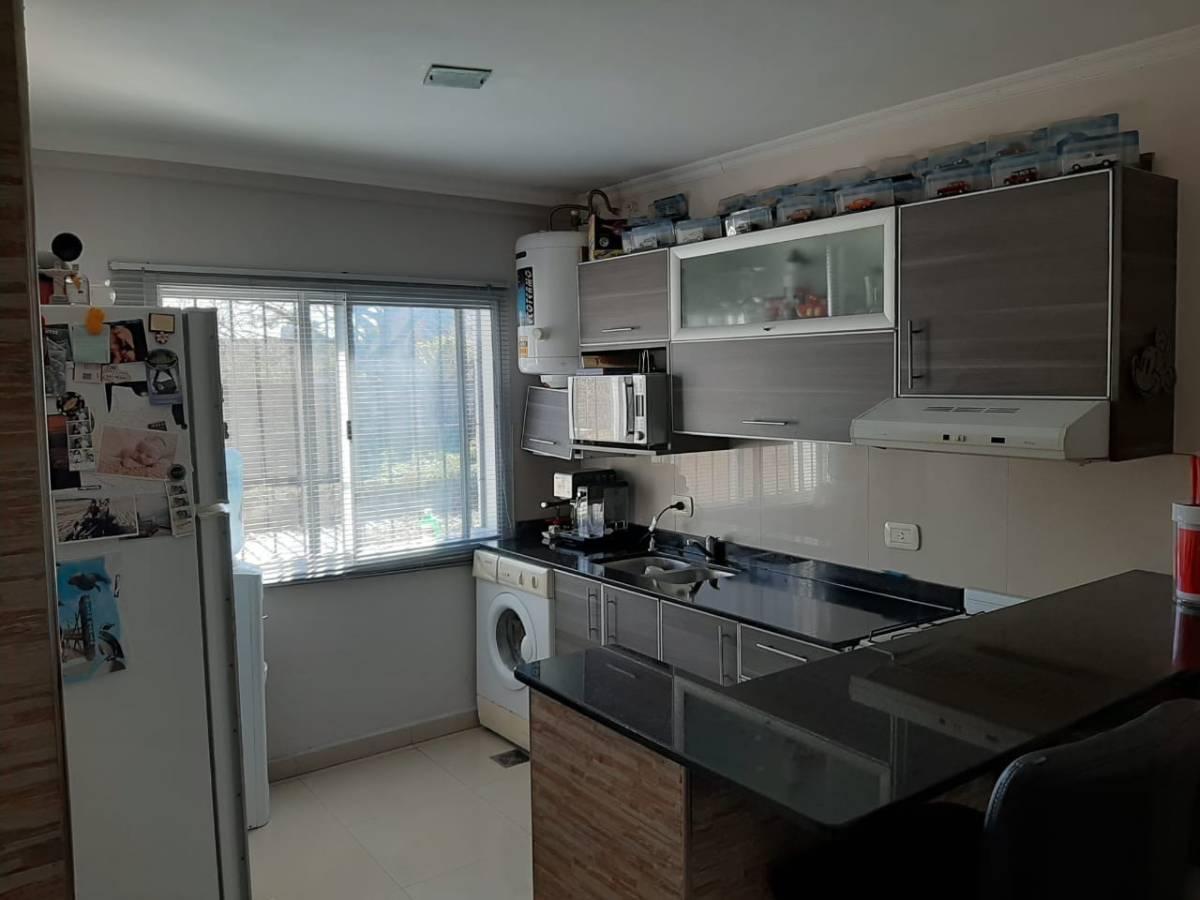 Foto de Av. Alte. Brown 3100 - Temperley / HERMOSO DEPTO 2 AMB, imagen 5