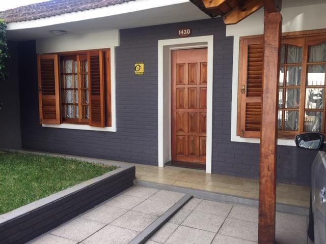 Avellaneda 1430 - Temperley Oeste / IMPECABLE CASA DE 3 AMB