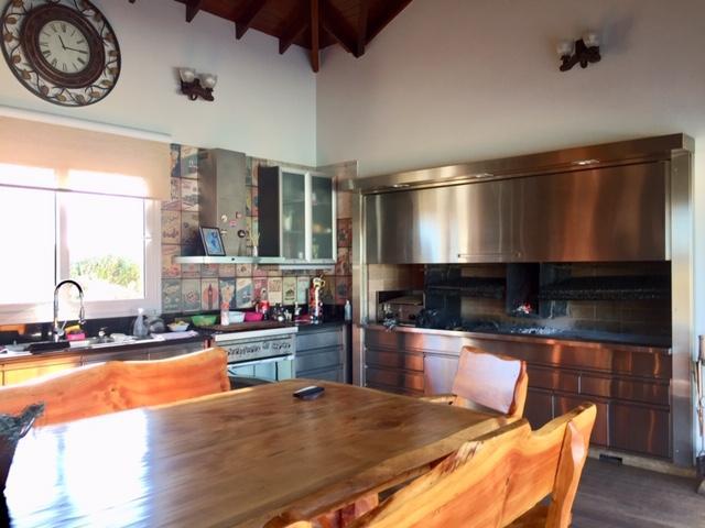 Foto de La Providencia - Canning / IMPONENTE CHALET DE GRAN CATEGORIA EN VENTA, imagen 5