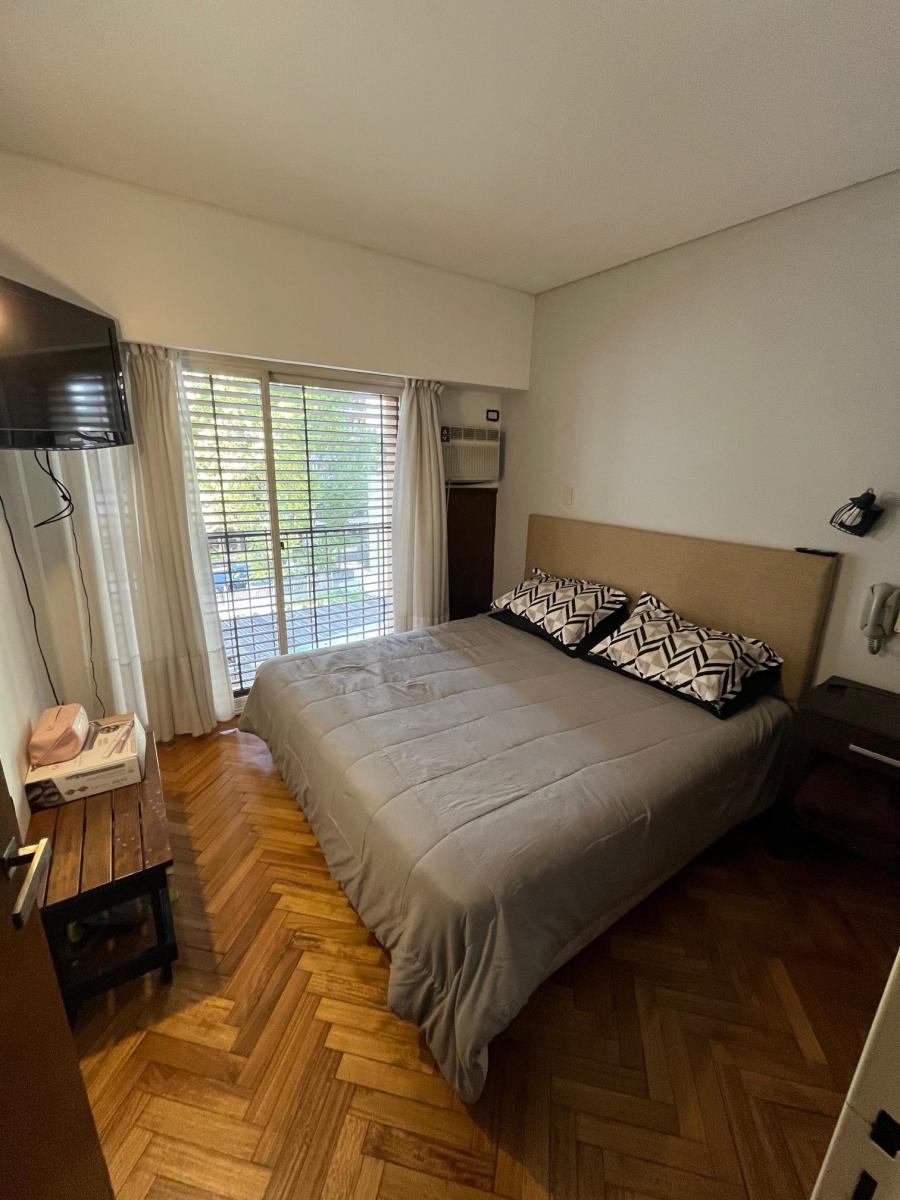 Foto de Colombres 226 3º piso - L. de Zamora / DEPTO 3 AMB EN INMEJORABLE ZONA, imagen 2