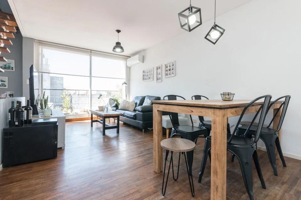 Alvear 1801 esq. Darragueira - Banfield / Interesante depto tipo duplex 3 amb
